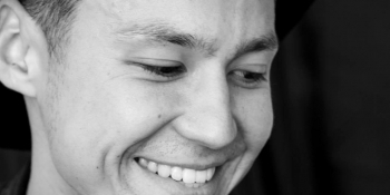 «Мамочко, я дуже потрібний тут», – мама актора і телеведучого Павла Лі розповіла про його життя і загибель