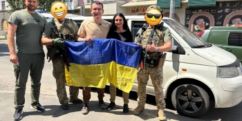 НСЖУ передала придбаний на зібрані кошти автомобіль бійцям ЗСУ