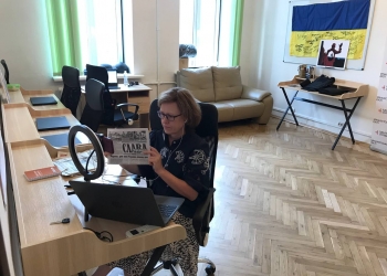 Перша секретар НСЖУ Ліна Кущ розповіла на Брюссельському пресклубі про виклики української журналістики