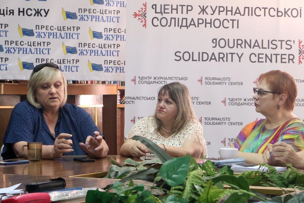 Активістка із Бердянська Тетяна Тіпакова розповіла журналістам про порятунок із російських катівень і допомогу землякам на вільній території