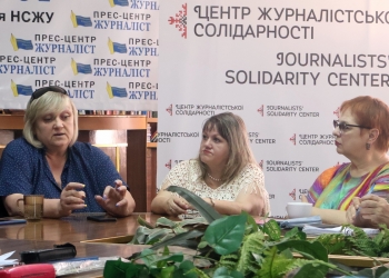 Активістка із Бердянська Тетяна Тіпакова розповіла журналістам про порятунок із російських катівень і допомогу землякам на вільній території