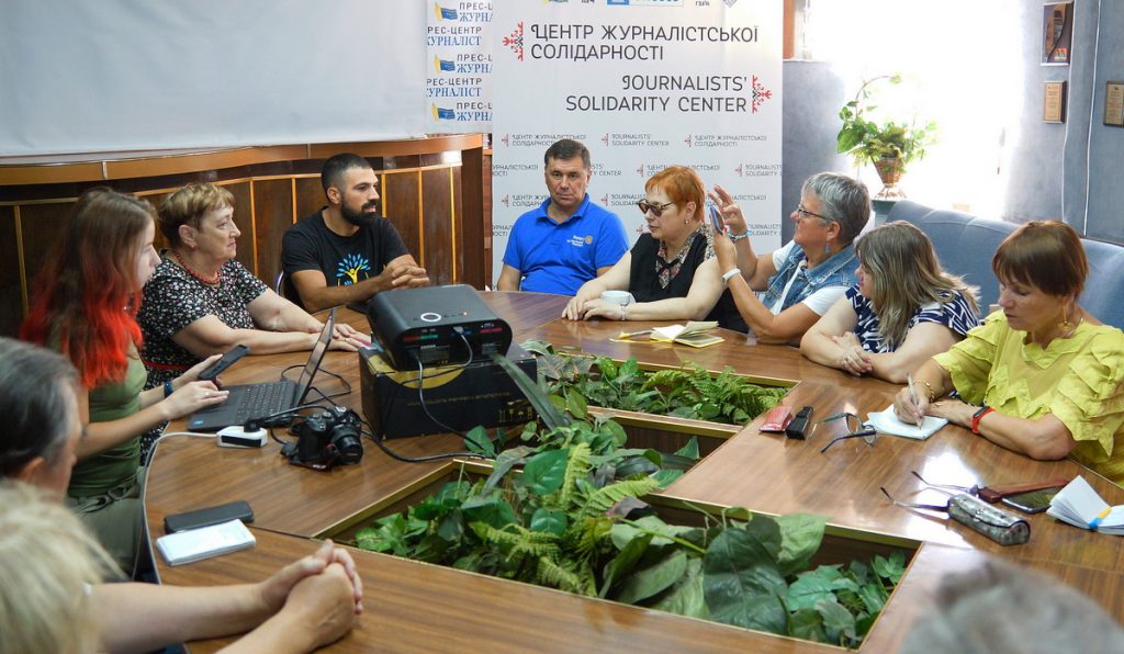 Волонтер Артур Манукян: «Після війни я розкажу своїм синам, як працював на Перемогу»