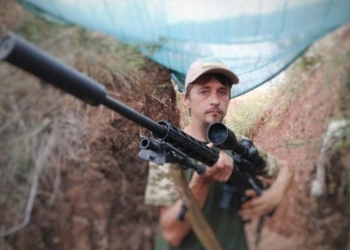 В Умані проведуть в останню путь журналіста і воїна Романа Чорномаза