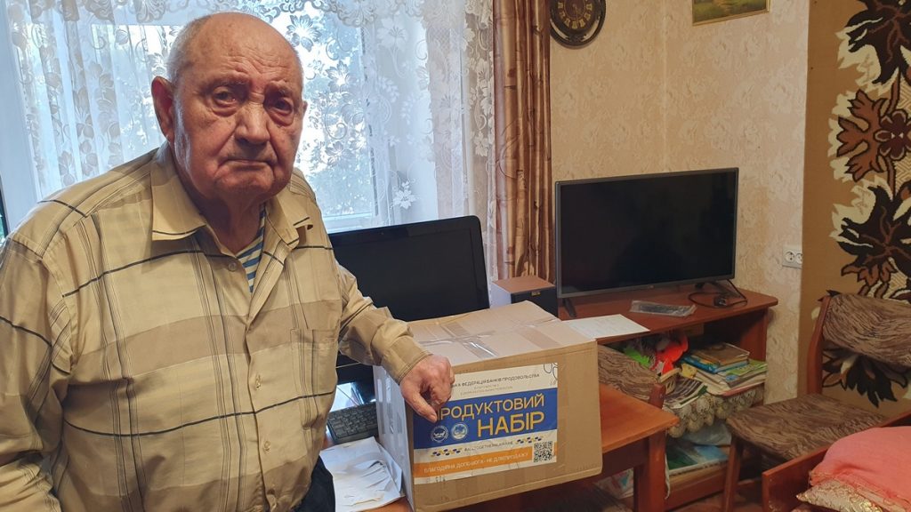 Журналісти Сумщини отримали продуктові набори