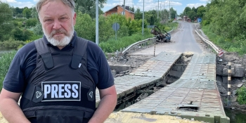 «Оператор дрона свідомо цілив у журналістів», – український медійник Олександр Павлов про атаку росіян у Степногірську