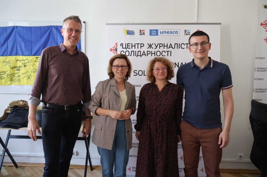Національну спілку журналістів України відвідала делегація швейцарського фонду «Ірондель»