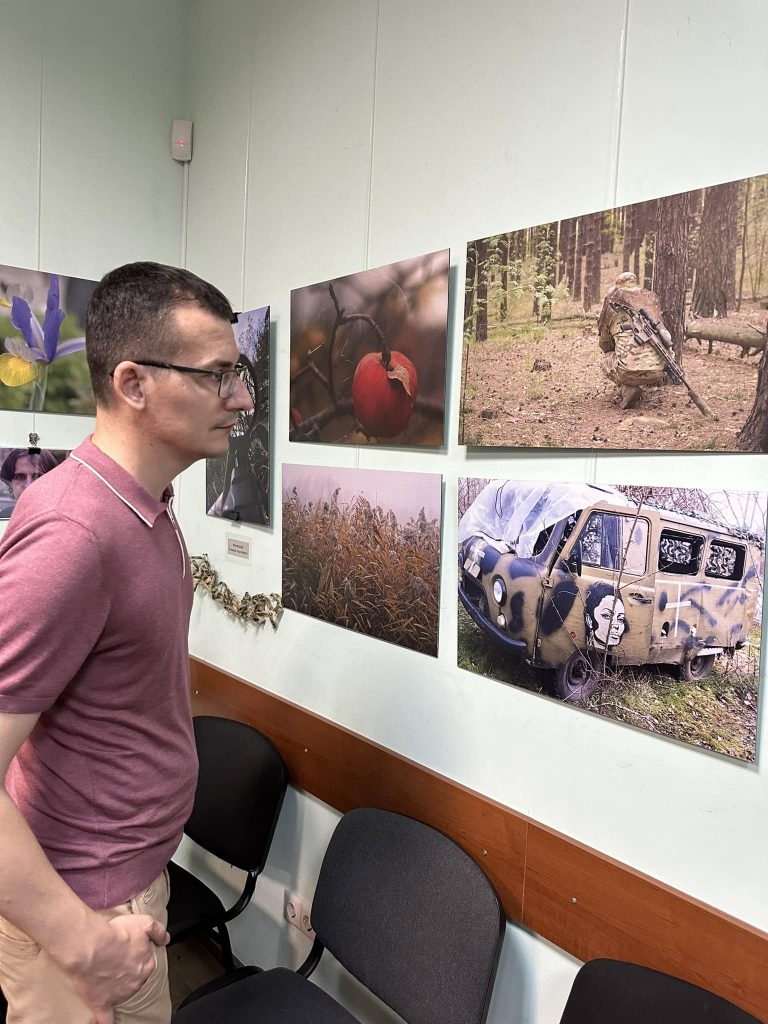 НСЖУ представила виставку пам’яті загиблого журналіста, сина дисидентів 2