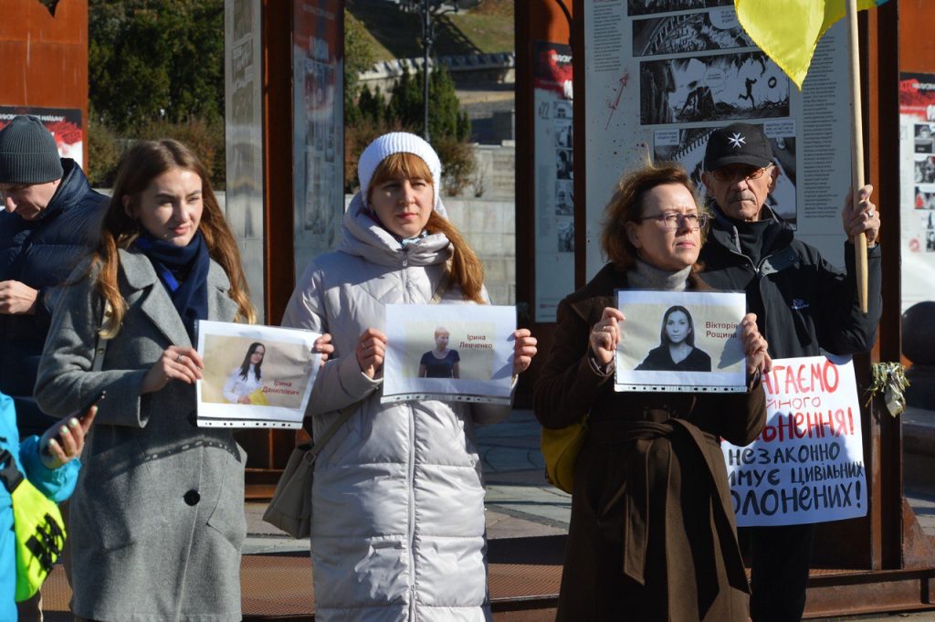 Національна спілка журналістів України доєдналась до акції підтримки жінок, полонених росією 4