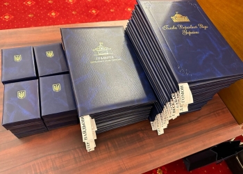 Телевізійникам і радійникам України Голова Верховної Ради за поданням НСЖУ вручив відзнаки