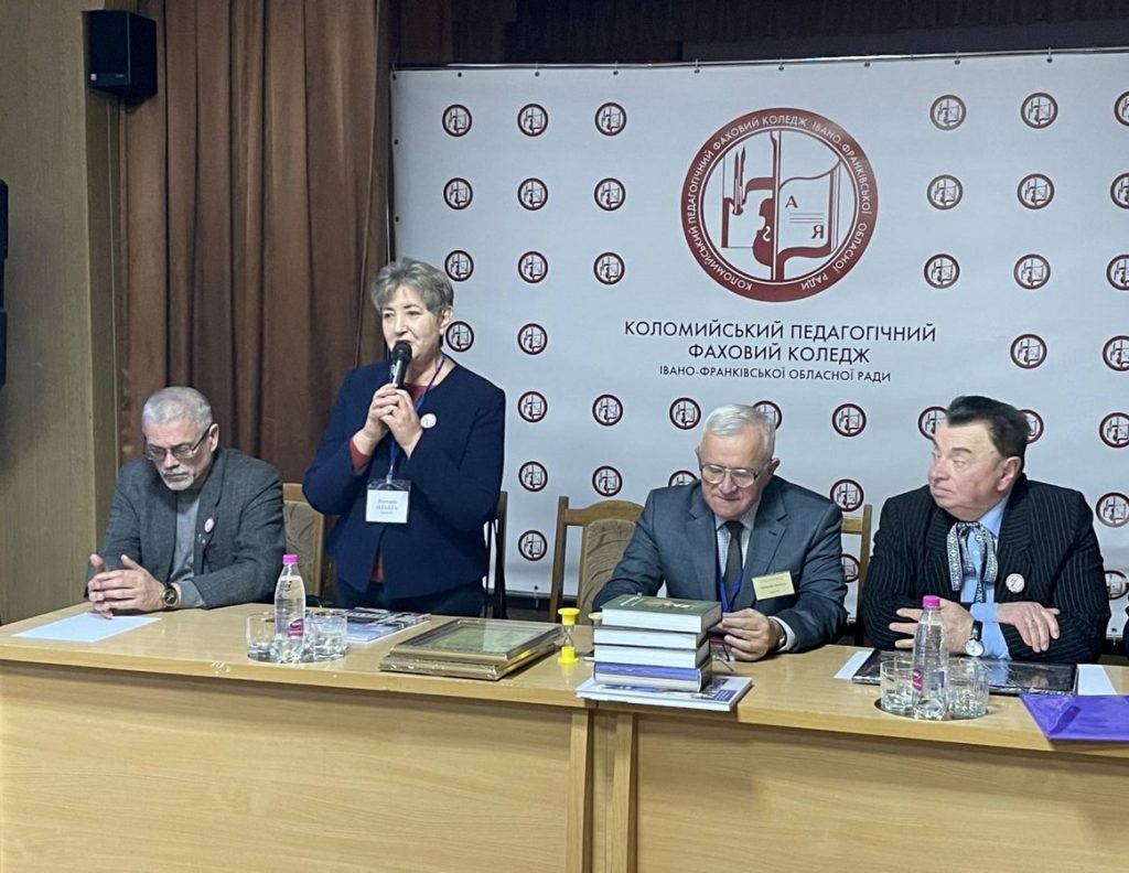«Письменники, краєзнавці, журналісти нашого міста»: у Коломиї презентували унікальне видання