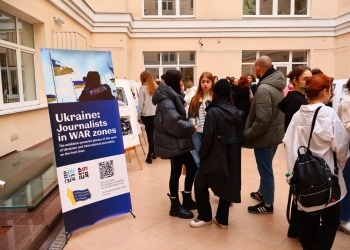 Виставка «Україна: журналісти в зонах бойових дій» – данина шани професії медійника і данина пам’яті загиблим журналістам