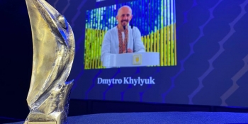 Журналіст Дмитро Хилюк, який перебуває в полоні Росії, отримав міжнародну відзнаку PEMC