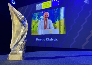 Журналіст Дмитро Хилюк, який перебуває в полоні Росії, отримав міжнародну відзнаку PEMC
