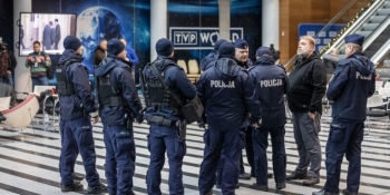 Польща: ЄФЖ засуджує політичне втручання в суспільне мовлення