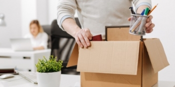 Як звільнити співробітників у зв’язку зі скороченням штату у медіа?