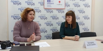 Разом із тренеркою громадської організації «ГОЛОС ПРО», кандидаткою філологічних наук, досвідченою комунікаційницею Катериною Карасьовою говорили про українську мову