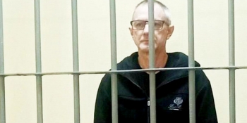 Апеляційний суд окупантів не відновив справедливості щодо українського журналіста Сергія Цигіпи 26 Сергій Цигіпа в залі окупаційного "суду"