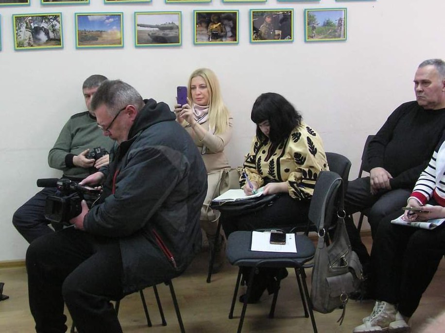 Будинки під прицілом ворога: де журналісти Дніпропетровщини можуть отримати допомогу 5