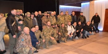 У Чернівцях презентували фільм про бійців 107-ї окремої бригади Сил тероборони ЗСУ, автори якого до великої війни працювали журналістами в місцевих медіа