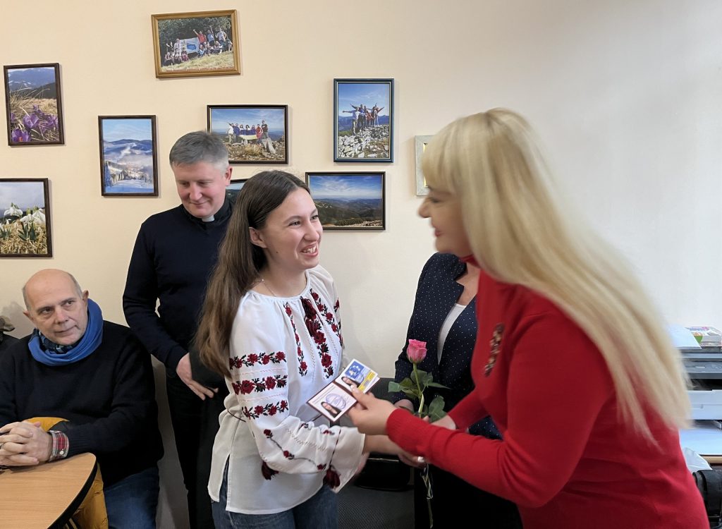 Журналісти-переселенці та медійники Прикарпаття поповнили лави Спілки 3