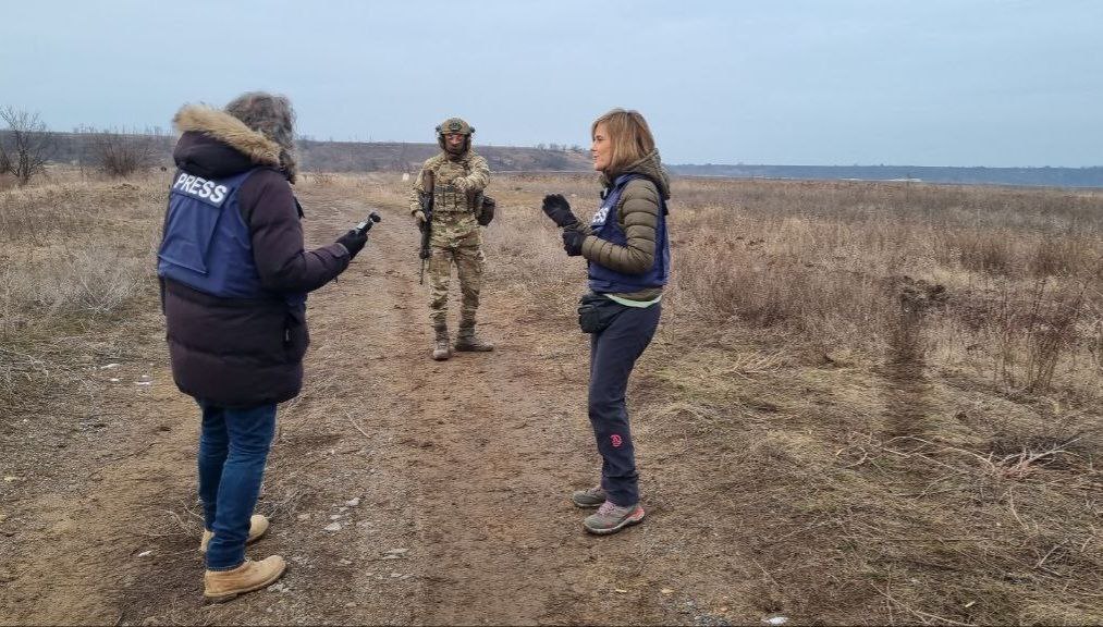 Журналісти з Іспанії приїхали в Україну, щоб розповісти про жахливі події війни