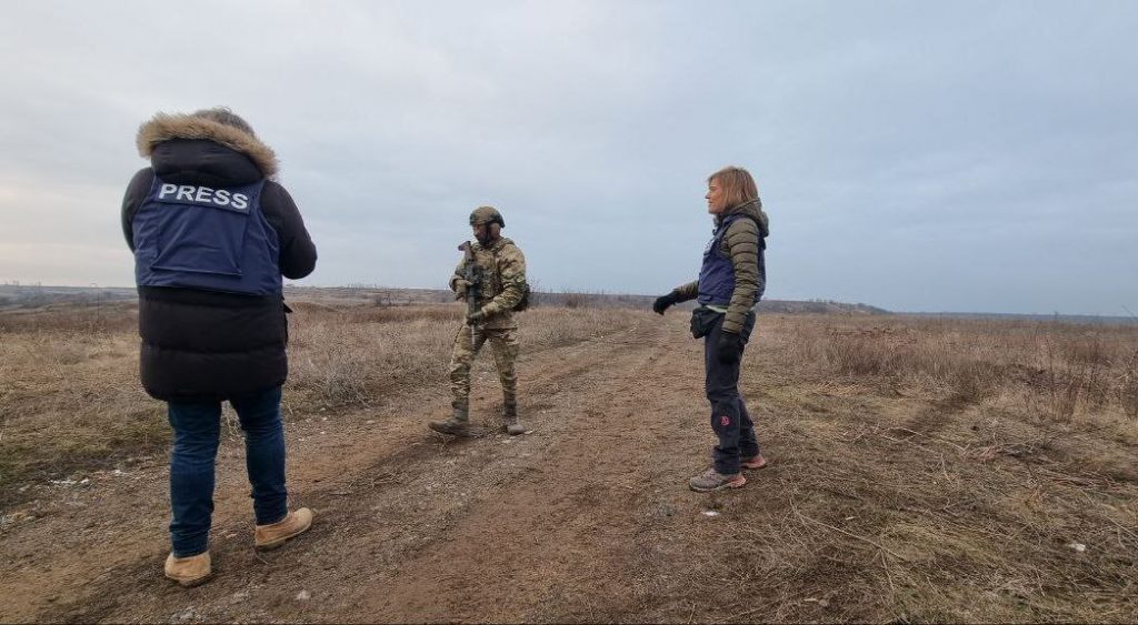 Журналісти з Іспанії приїхали в Україну, щоб розповісти про жахливі події війни