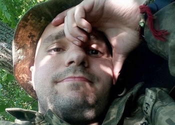 «Найсвітліша людина, яку я знав»: у Запоріжжі попрощались із загиблим журналістом та військовим Олегом Шемчуком 1 «Найсвітліша людина, яку я знав»: у Запоріжжі попрощались із загиблим журналістом та військовим Олегом Шемчуком