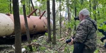 Ракетою по інформаційному простору: росіяни влучили у телевежу Харкова 24 Ракетою по інформаційному простору: росіяни влучили у телевежу Харкова