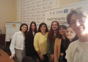 Як (не) читати новини: тренінг для медійників Львівщини про пропаганду та маніпуляції