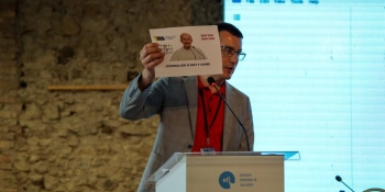 «Представники медіа повинні бути безумовно звільнені»: делегати Щорічних зборів Європейської федерації журналістів ухвалили звернення на підтримку полонених українських журналістів