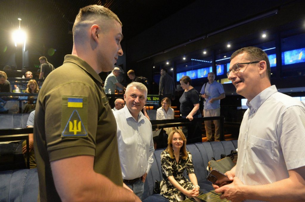 Спеціальну відзнаку «Пресофіцери важливі» запроваджує Національна спілка журналістів України 7