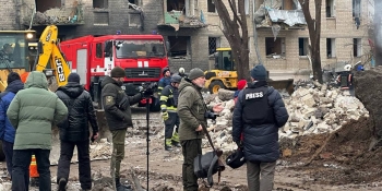 Працюючи в Україні в небезпечних умовах, журналісти стають обережнішими: в Лондоні оприлюднено щорічний звіт з безпеки журналістів в Україні