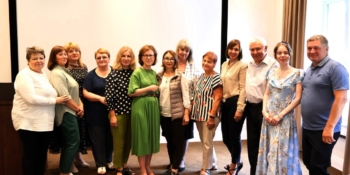 Тягарем для медіа Хмельниччини є державні монополії, з якими доводиться співпрацювати