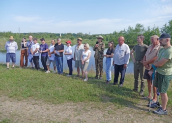 На Прикарпатті медійники емоційно розвантажувались під час змагання з риболовлі 2 На Прикарпатті медійники емоційно розвантажувались під час змагання з риболовлі
