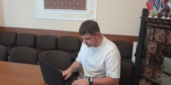 Журналісти і блекаути: як працює коворкінг у Центрі журналістської солідарності у Львові 23 Журналісти і блекаути: як працює коворкінг у Центрі журналістської солідарності у Львові