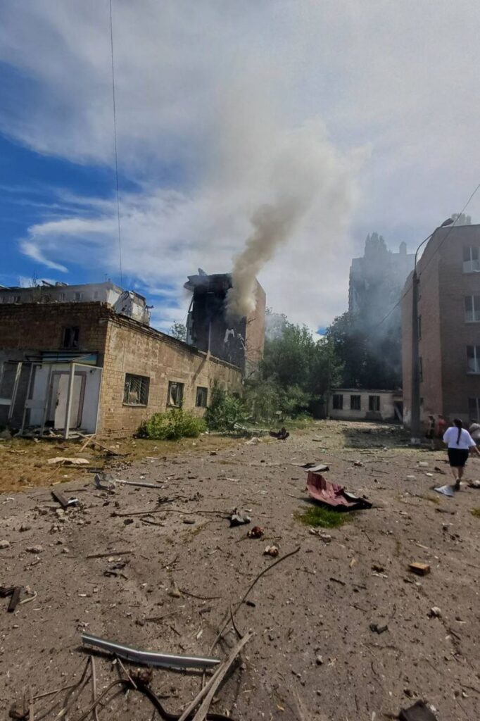 У Києві вибухом пошкоджено помешкання журналіста-переселенця з Лимана 1