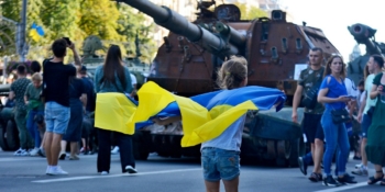 Фотокореспондент SOPA Images Олександр Гусєв: «Завдяки камері від НСЖУ оперативно обробляю та передаю знімки редакторам»