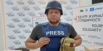 Дніпровський фіксер Ігор Пилипенко: "Дуже зручно, що у Дніпрі в ЦЖС можу брати захисне спорядження" 26 Дніпровський фіксер Ігор Пилипенко: “Дуже зручно, що у Дніпрі в ЦЖС можу брати захисне спорядження”