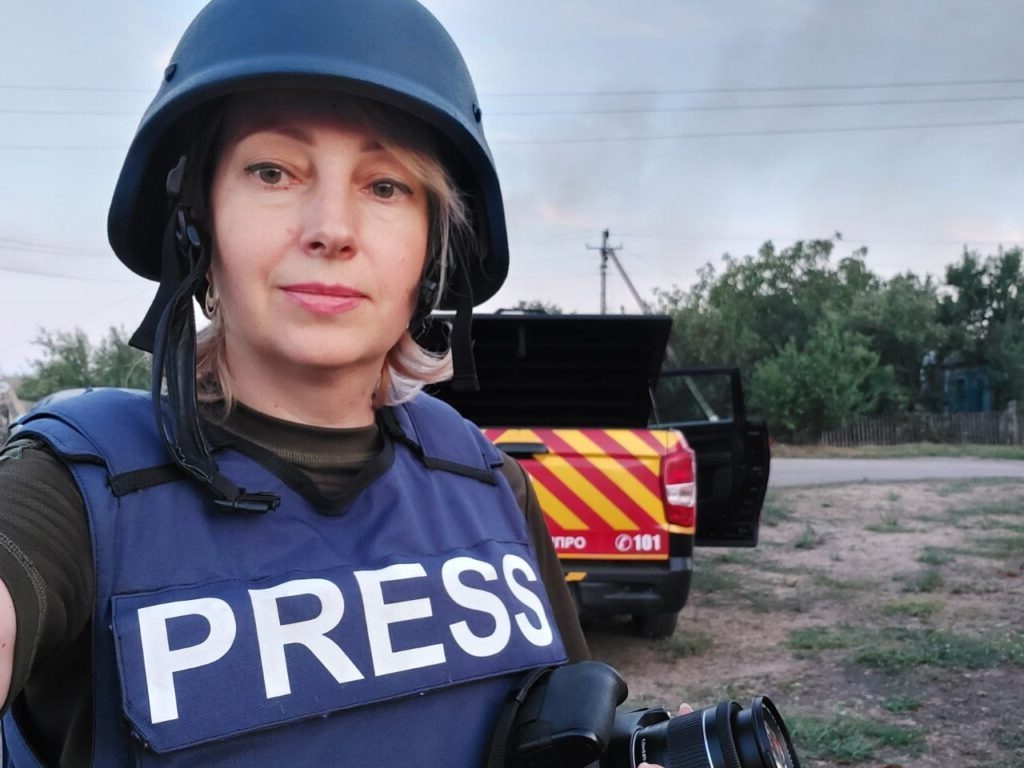 Журналістка Ірина Ситнік: без захисного спорядження у небезпечну зону мене просто б не пустили