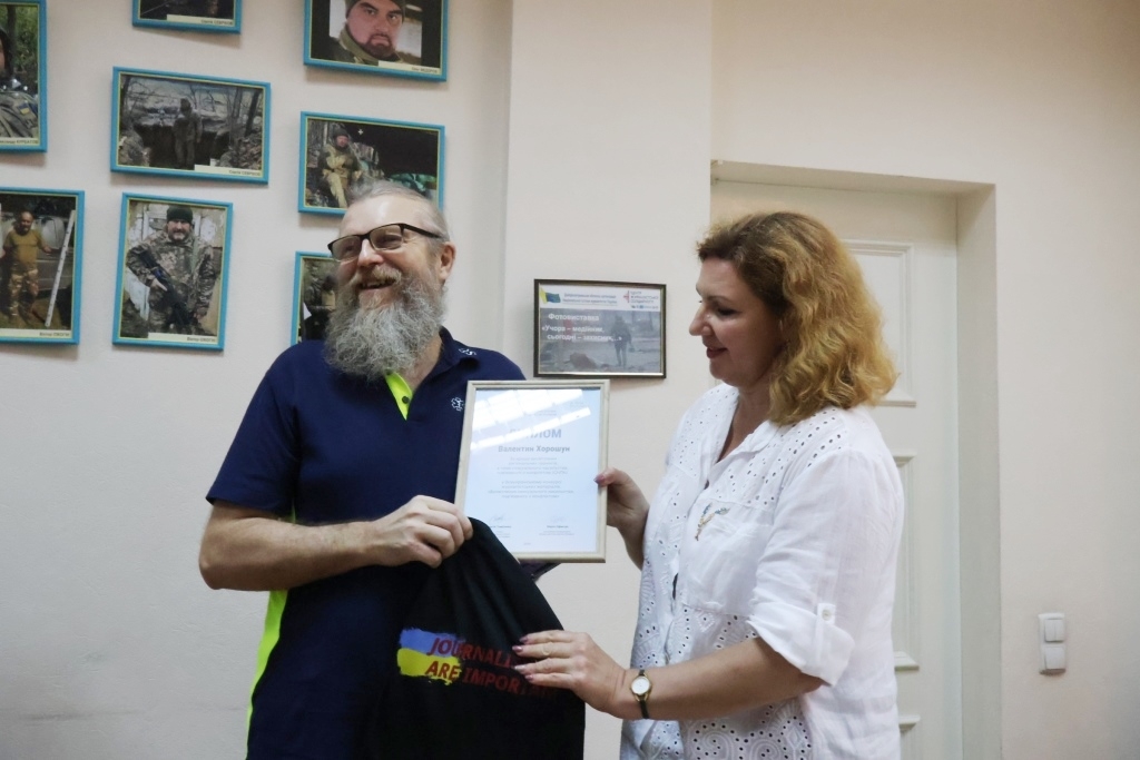 Журналіст-переселенець із Донеччини отримав спеціальну нагороду на конкурсі НСЖУ