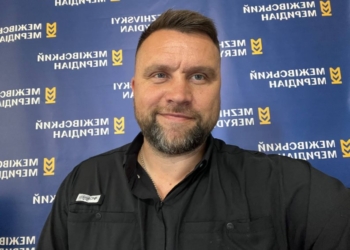 Редактор «Межівського меридіану» Євген Хрипун: «Від нас до Покровська напряму – 35 кілометрів. Втім, віримо що все буде добре!»