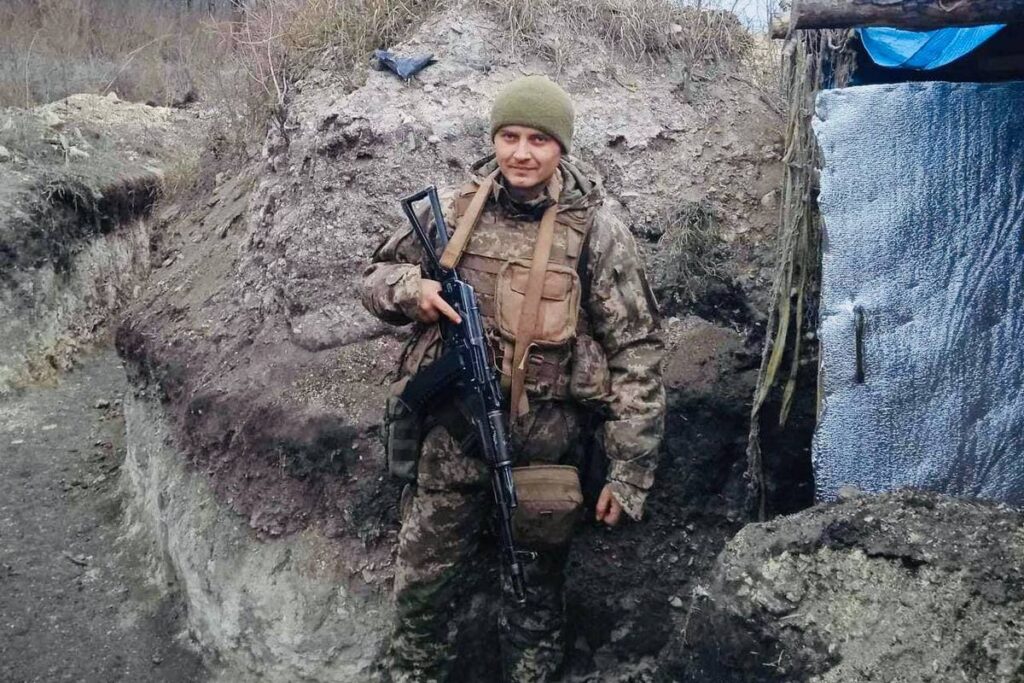 Особисте: На фронті загинув черкаський журналіст і воїн Віталій Таранушенко