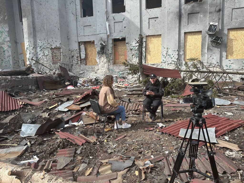 На лінії вогню: журналісти Мирнограда та Покровська продовжують роботу попри наближення фронту