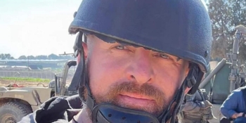 Трагічні наслідки російського ракетного удару по Краматорську: загинув британський журналіст, постраждали іноземні та українські медійники 26 Трагічні наслідки російського ракетного удару по Краматорську: загинув британський журналіст, постраждали іноземні та українські медійники