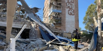 У готель – лише в крайньому разі: як змінилися протоколи безпеки журналістів, які працюють на прифронтових територіях 26 У готель – лише в крайньому разі: як змінилися протоколи безпеки журналістів, які працюють на прифронтових територіях