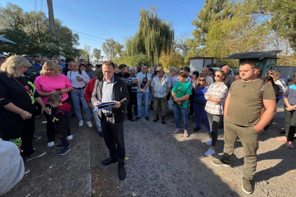 «У нас хочуть зробити звалище небезпечних відходів»: місцеві жителі звернулися до прифронтового видання про допомогу