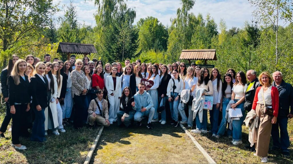 Посвята в журналісти: Івано-Франківські першокурсники склали символічну Присягу