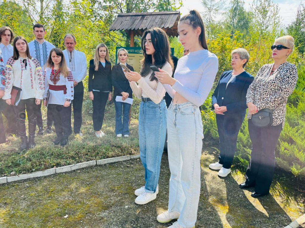 Посвята в журналісти: Івано-Франківські першокурсники склали символічну Присягу 2