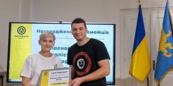 Журналістка радіо «Жидачів FM» Ірина Берник: «Важливо не забувати, що ми живемо у часі війни, бо бажання бути першими в інформуванні часом може нашкодити військовим і не тільки їм»