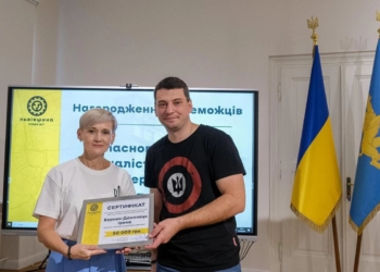 Журналістка радіо «Жидачів FM» Ірина Берник: «Важливо не забувати, що ми живемо у часі війни, бо бажання бути першими в інформуванні часом може нашкодити військовим і не тільки їм» 17 Журналістка радіо «Жидачів FM» Ірина Берник: «Важливо не забувати, що ми живемо у часі війни, бо бажання бути першими в інформуванні часом може нашкодити військовим і не тільки їм»